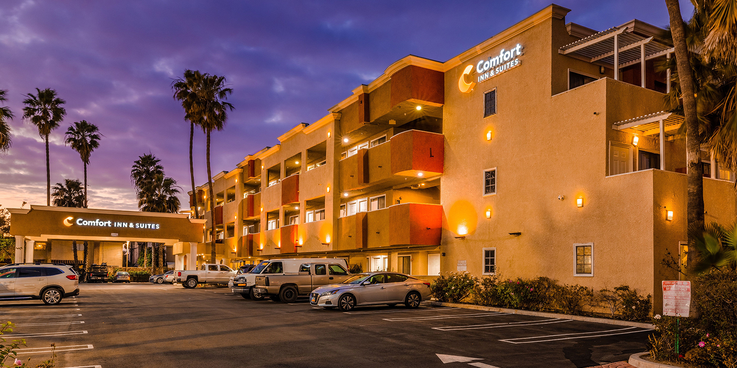 Appealing Hotel Exterior